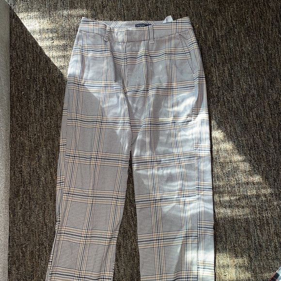 Pants - Picture 5 of 6